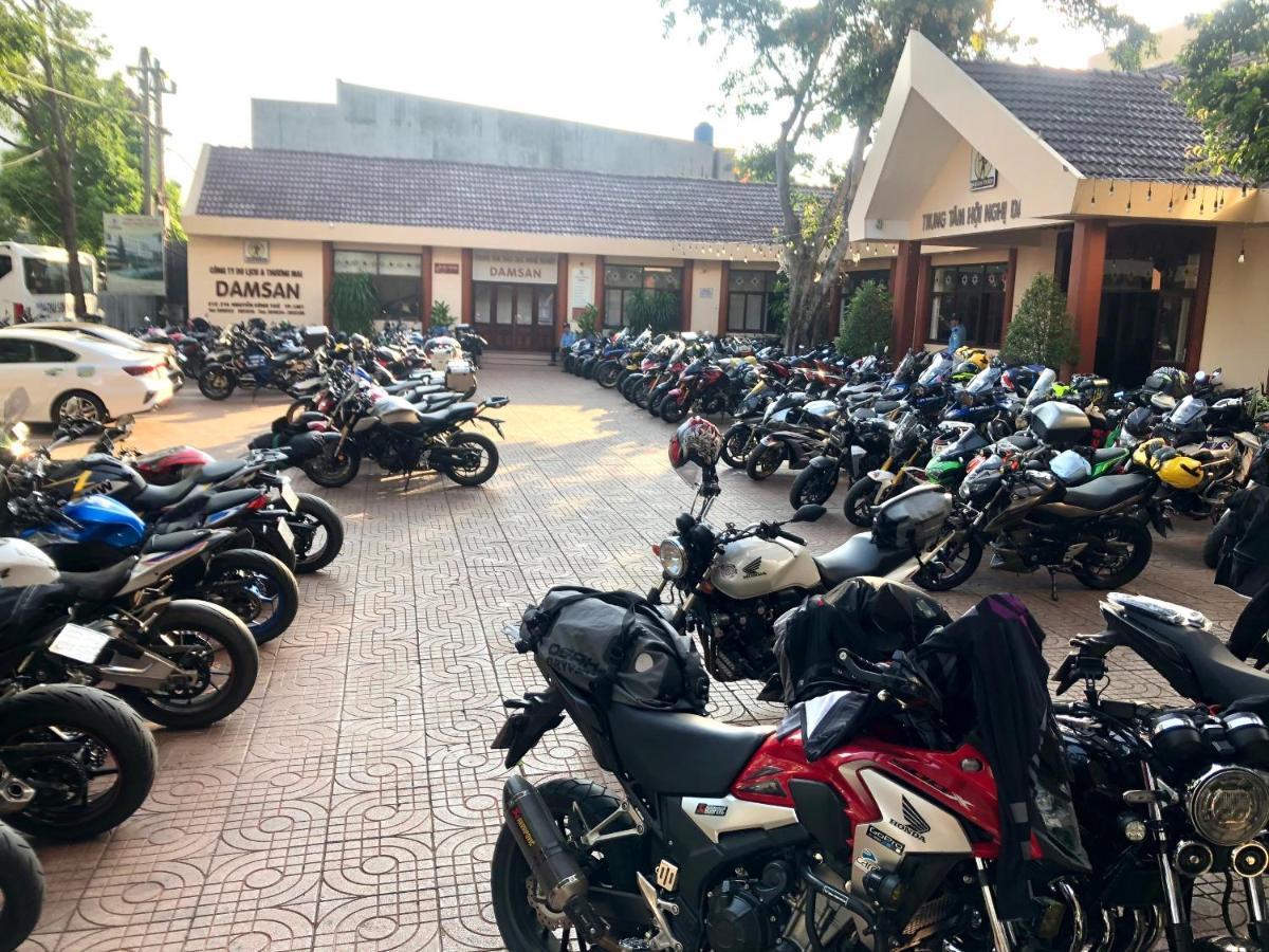 Dam San Hotel Buon Ma Thuot Bagian luar foto