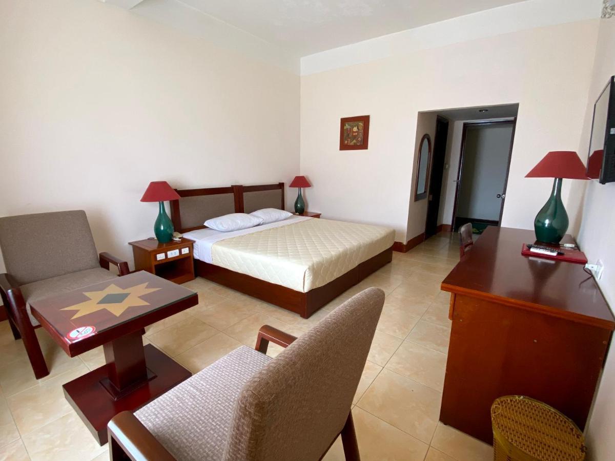 Dam San Hotel Buon Ma Thuot Bagian luar foto