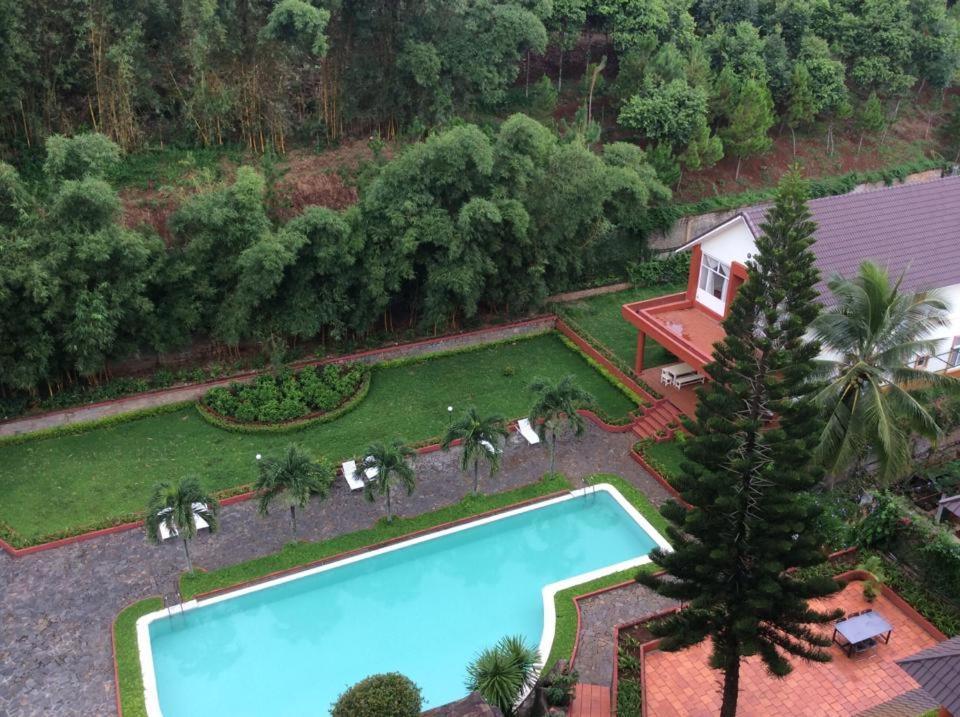 Dam San Hotel Buon Ma Thuot Bagian luar foto