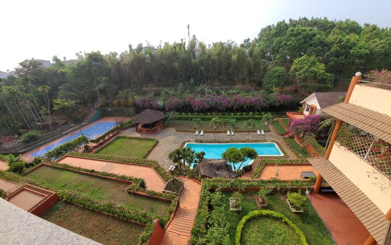 Dam San Hotel Buon Ma Thuot Bagian luar foto