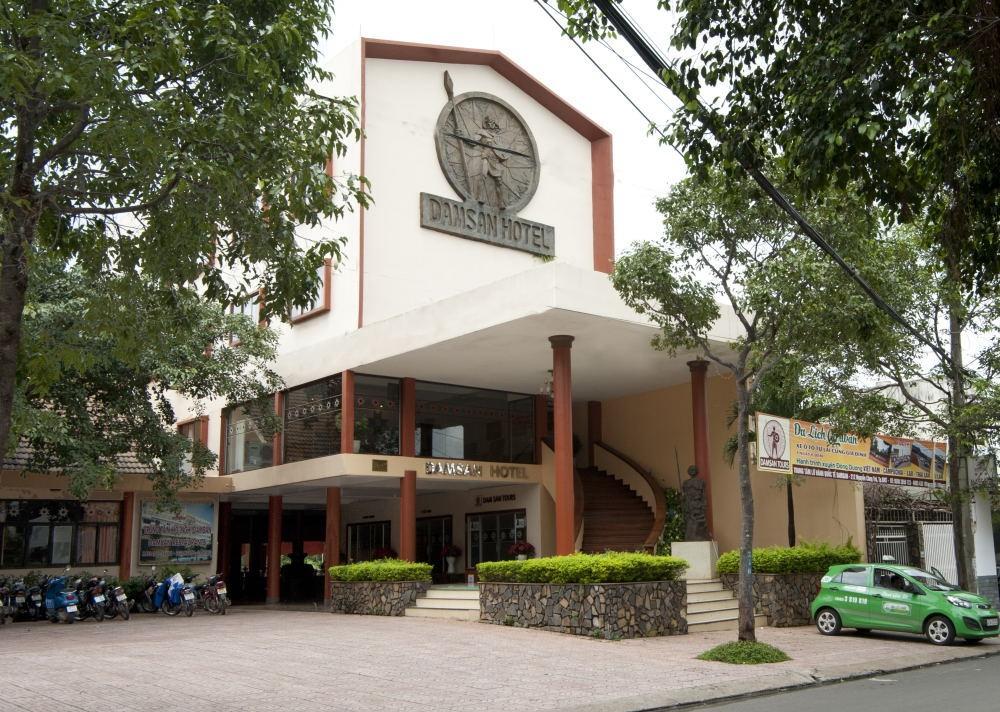 Dam San Hotel Buon Ma Thuot Bagian luar foto